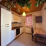 Appartamento 130m2 3min Walk To - Ac - Il Lupo Affitta *