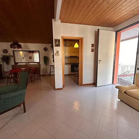 Apartmán 130m2 3min Walk To - Ac - Il Lupo Affitta