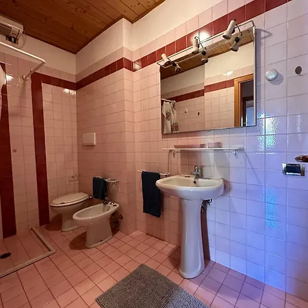 130m2 3min Walk To - Ac - Il Lupo Affitta *