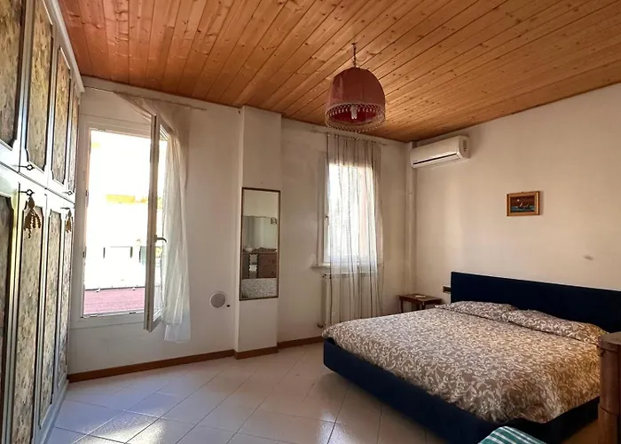 Appartamento 130m2 3min Walk To - Ac - Il Lupo Affitta Cattolica
