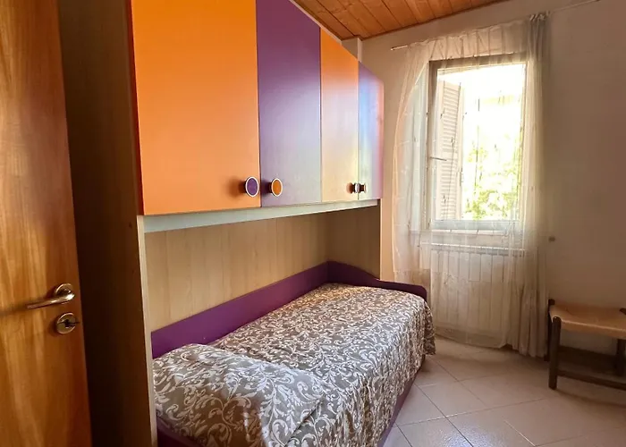 130m2 3min Walk To - Ac - Il Lupo Affitta Appartamento